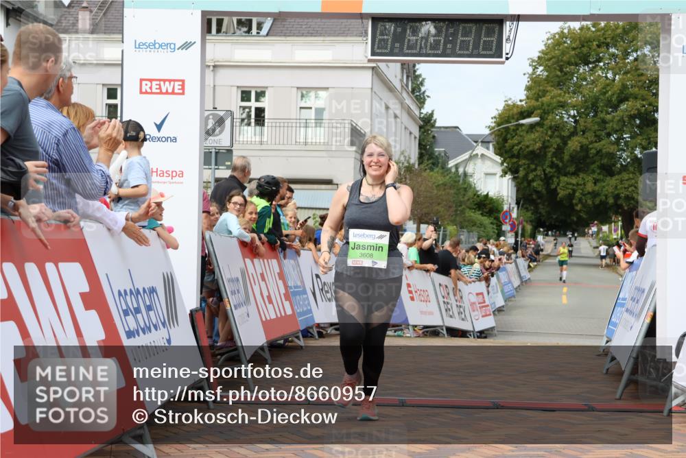 31.08.2025 - 21. Blankeneser Heldenlauf Strokosch-Dieckow http://msf.ph/oto/8660957 31.08.2025 11:28:47 Ziel 3608 meine-sportfotos.de