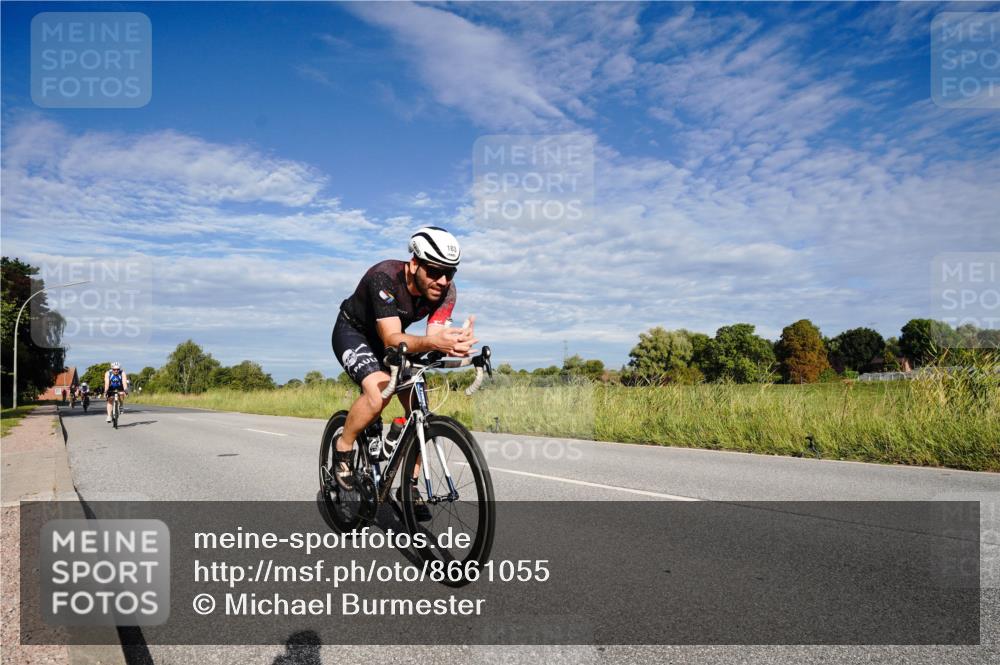 31.08.2025 - Elbe Triathlon Hamburg Michael Burmester http://msf.ph/oto/8661055 31.08.2025 09:01:40 Radfahren 173, 183, 223, 274, 329, 330, 551 meine-sportfotos.de