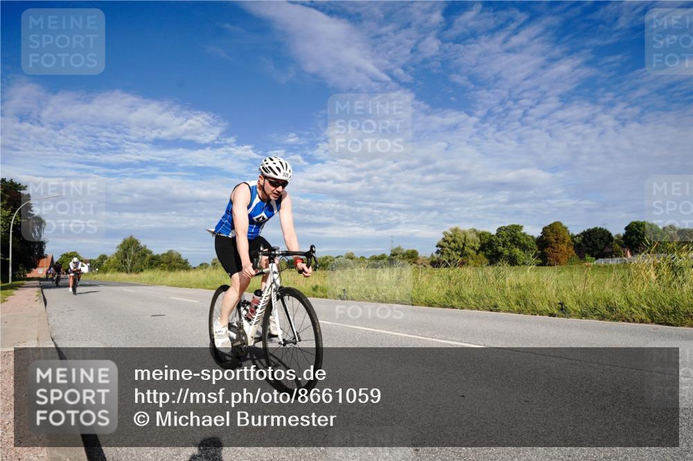 31.08.2025 - Elbe Triathlon Hamburg Michael Burmester http://msf.ph/oto/8661059 31.08.2025 09:01:42 Radfahren 173, 183, 274, 329, 330, 551 meine-sportfotos.de