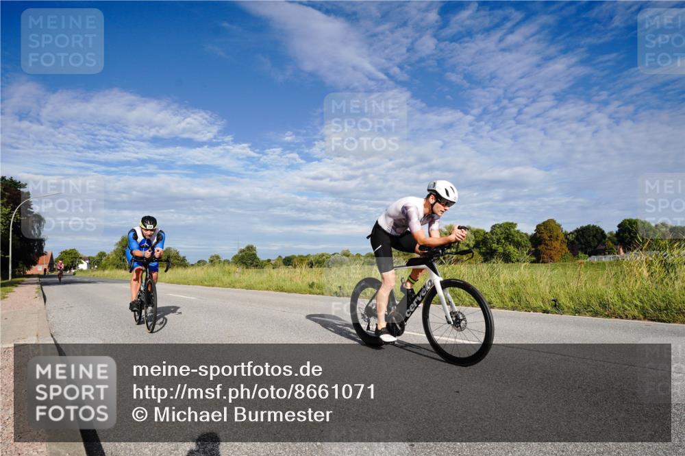 31.08.2025 - Elbe Triathlon Hamburg Michael Burmester http://msf.ph/oto/8661071 31.08.2025 09:01:46 Radfahren 173, 274, 330, 371, 551 meine-sportfotos.de