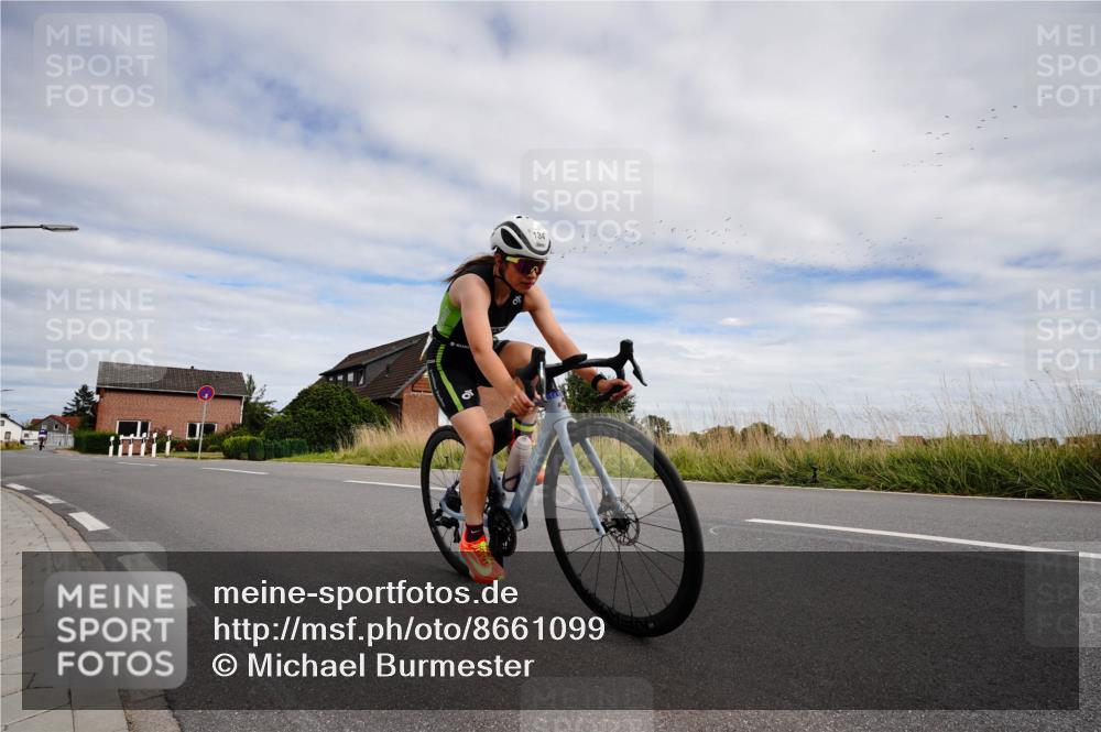 31.08.2025 - Elbe Triathlon Hamburg Michael Burmester http://msf.ph/oto/8661099 31.08.2025 15:55:21 Radfahren  meine-sportfotos.de