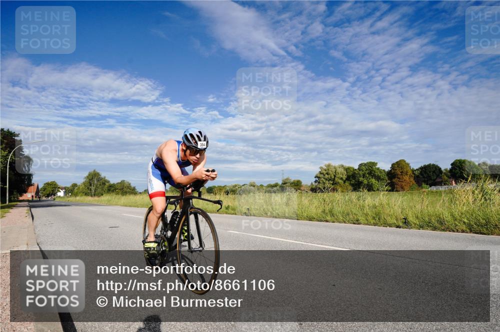 31.08.2025 - Elbe Triathlon Hamburg Michael Burmester http://msf.ph/oto/8661106 31.08.2025 09:02:11 Radfahren 312, 354, 467, 554 meine-sportfotos.de