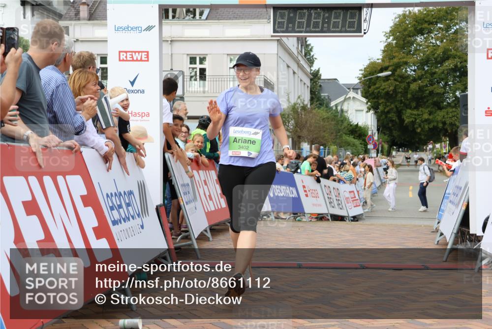 31.08.2025 - 21. Blankeneser Heldenlauf Strokosch-Dieckow http://msf.ph/oto/8661112 31.08.2025 11:27:47 Ziel 3402 meine-sportfotos.de