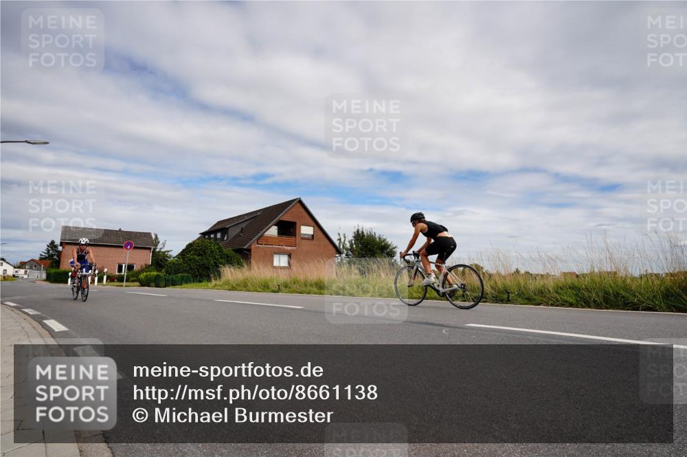 31.08.2025 - Elbe Triathlon Hamburg Michael Burmester http://msf.ph/oto/8661138 31.08.2025 15:57:13 Radfahren  meine-sportfotos.de