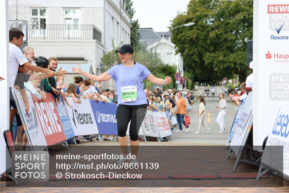 31.08.2025 - 21. Blankeneser Heldenlauf Strokosch-Dieckow http://msf.ph/oto/8661139 31.08.2025 11:27:45 Ziel 3402 meine-sportfotos.de