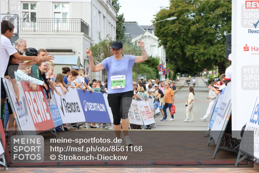 31.08.2025 - 21. Blankeneser Heldenlauf Strokosch-Dieckow http://msf.ph/oto/8661166 31.08.2025 11:27:45 Ziel 3402 meine-sportfotos.de