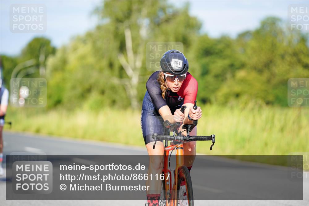 31.08.2025 - Elbe Triathlon Hamburg Michael Burmester http://msf.ph/oto/8661167 31.08.2025 08:58:06 Radfahren 256, 269, 281, 291, 292, 301, 337, 347 meine-sportfotos.de