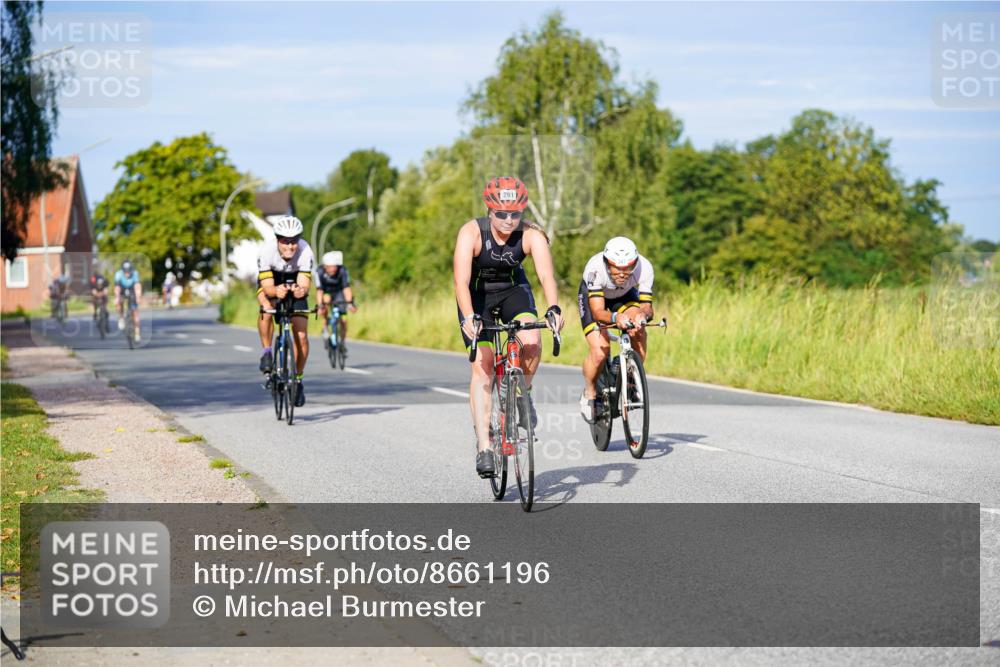 31.08.2025 - Elbe Triathlon Hamburg Michael Burmester http://msf.ph/oto/8661196 31.08.2025 08:58:12 Radfahren 212, 291, 292, 305, 337, 347, 351, 366 meine-sportfotos.de