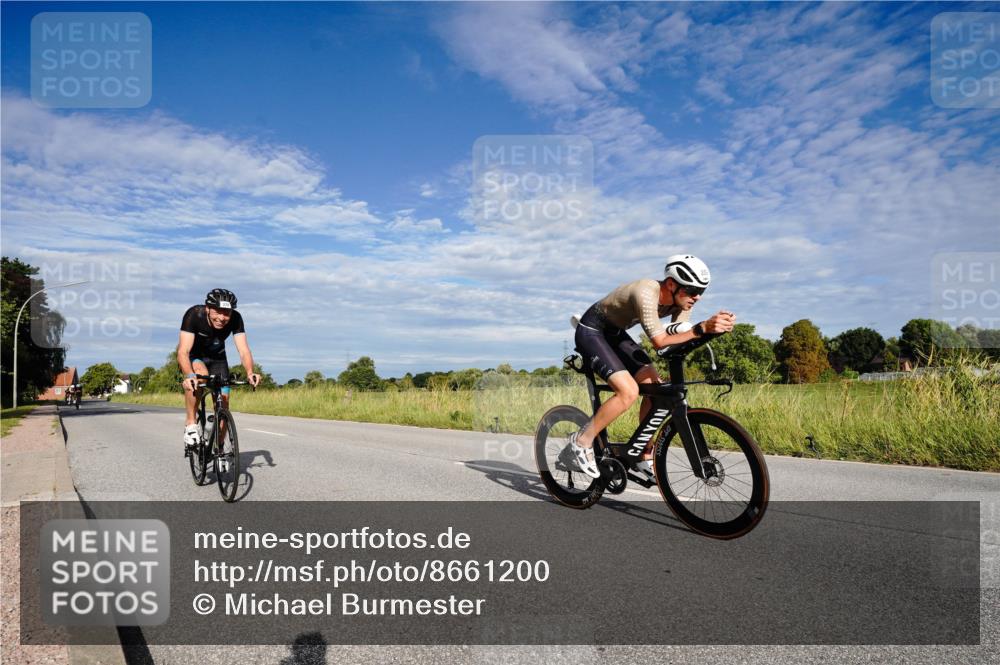 31.08.2025 - Elbe Triathlon Hamburg Michael Burmester http://msf.ph/oto/8661200 31.08.2025 09:03:49 Radfahren 191, 200, 209, 232, 238, 378, 535 meine-sportfotos.de