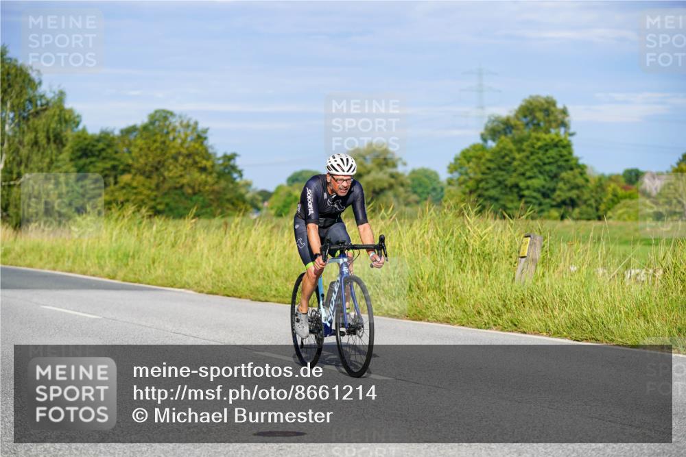 31.08.2025 - Elbe Triathlon Hamburg Michael Burmester http://msf.ph/oto/8661214 31.08.2025 08:58:15 Radfahren 212, 259, 291, 305, 347, 351, 366 meine-sportfotos.de