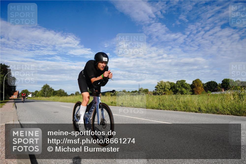 31.08.2025 - Elbe Triathlon Hamburg Michael Burmester http://msf.ph/oto/8661274 31.08.2025 09:05:04 Radfahren 319, 332, 539 meine-sportfotos.de