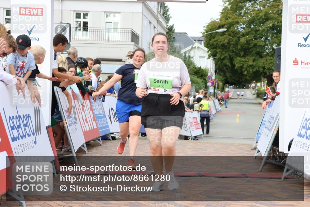 31.08.2025 - 21. Blankeneser Heldenlauf Strokosch-Dieckow http://msf.ph/oto/8661280 31.08.2025 11:26:11 Ziel 3450, 3589, 3043, 3434, 3667 meine-sportfotos.de