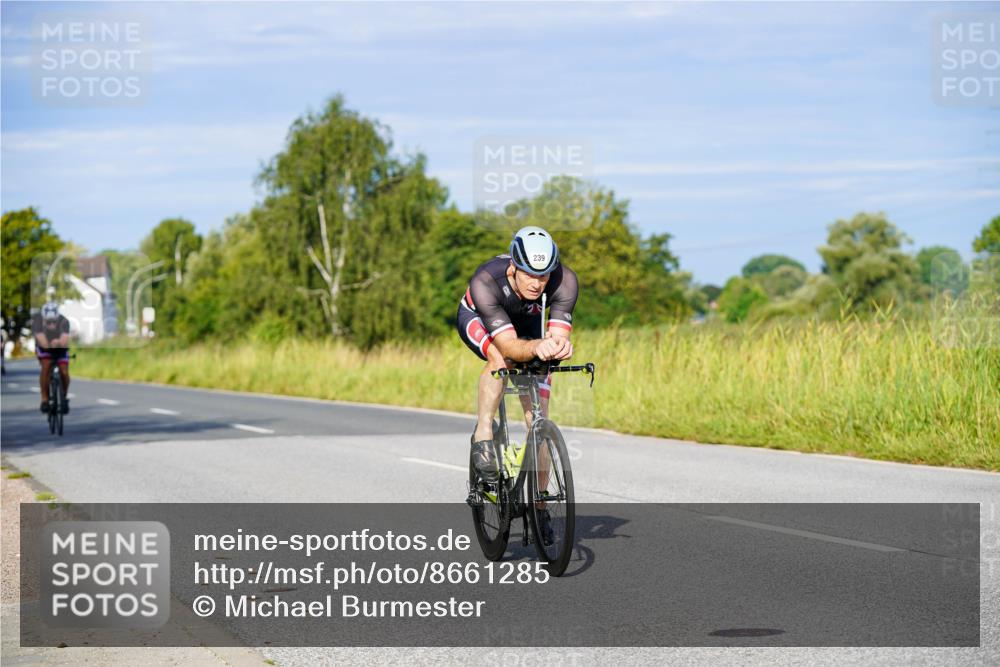 31.08.2025 - Elbe Triathlon Hamburg Michael Burmester http://msf.ph/oto/8661285 31.08.2025 08:58:32 Radfahren 206, 239, 268, 278, 341 meine-sportfotos.de