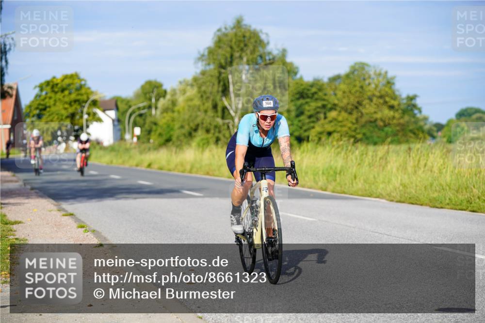 31.08.2025 - Elbe Triathlon Hamburg Michael Burmester http://msf.ph/oto/8661323 31.08.2025 08:58:52 Radfahren 179, 280, 316, 360 meine-sportfotos.de