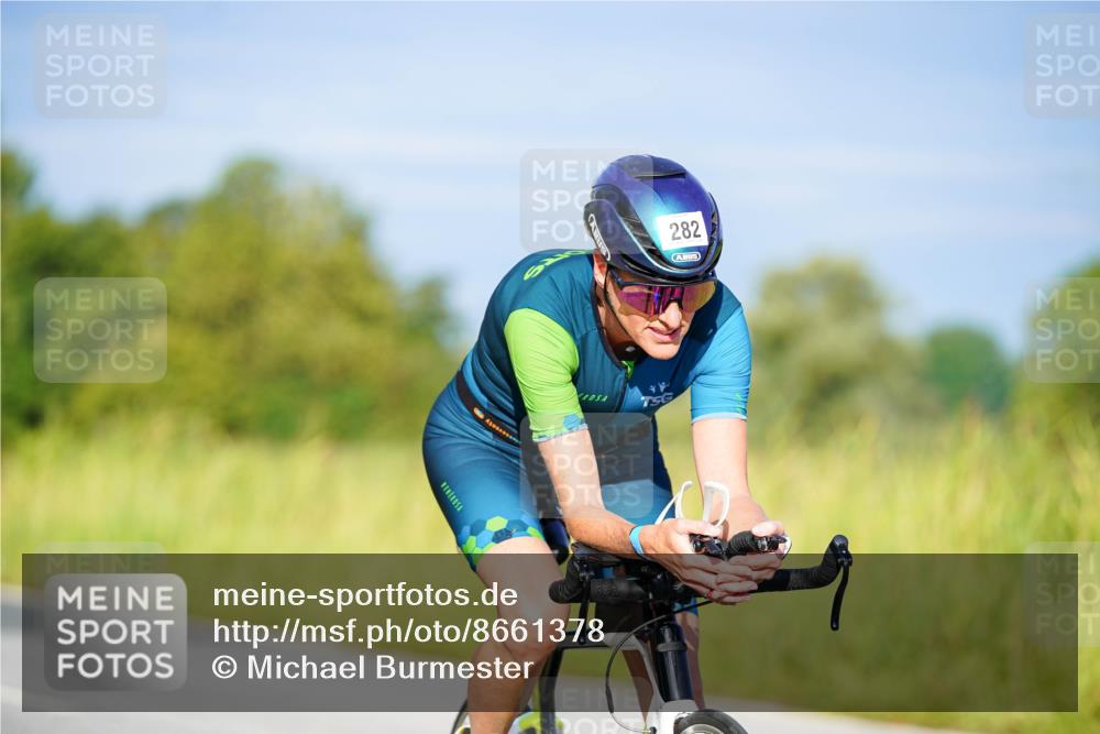 31.08.2025 - Elbe Triathlon Hamburg Michael Burmester http://msf.ph/oto/8661378 31.08.2025 08:59:09 Radfahren 258, 282, 357 meine-sportfotos.de