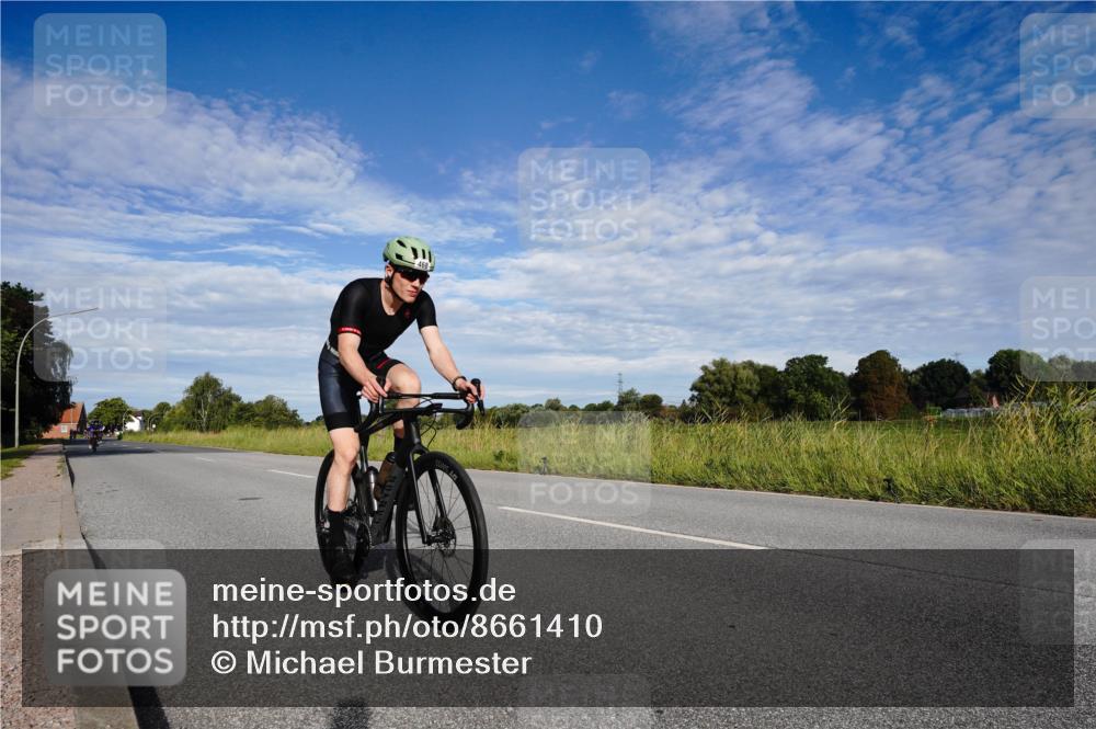 31.08.2025 - Elbe Triathlon Hamburg Michael Burmester http://msf.ph/oto/8661410 31.08.2025 09:07:39 Radfahren 254, 272, 276, 468 meine-sportfotos.de