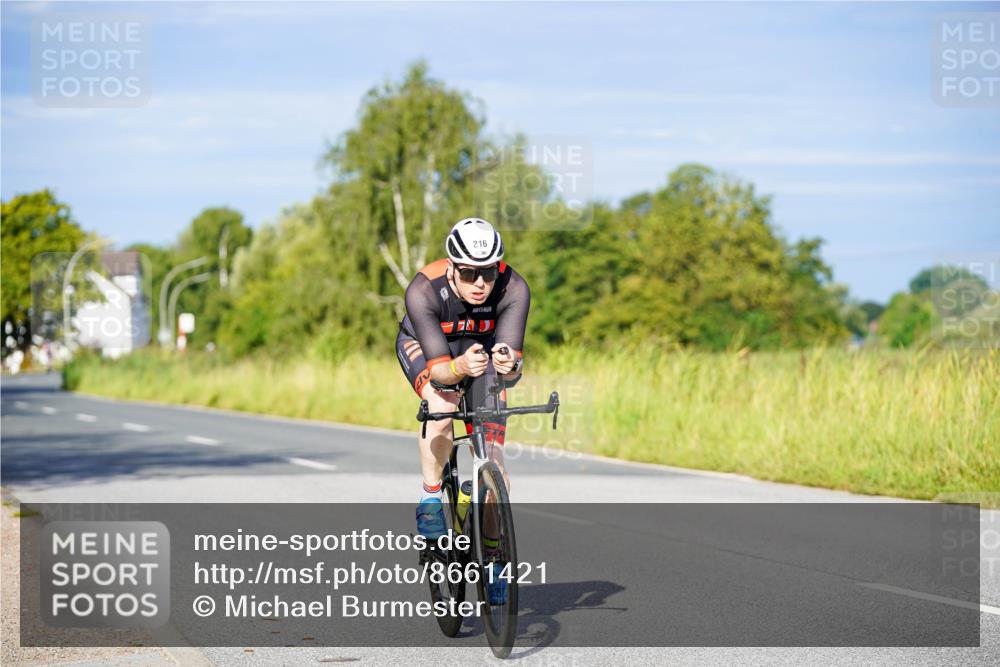 31.08.2025 - Elbe Triathlon Hamburg Michael Burmester http://msf.ph/oto/8661421 31.08.2025 08:59:21 Radfahren 174, 175, 216, 233 meine-sportfotos.de