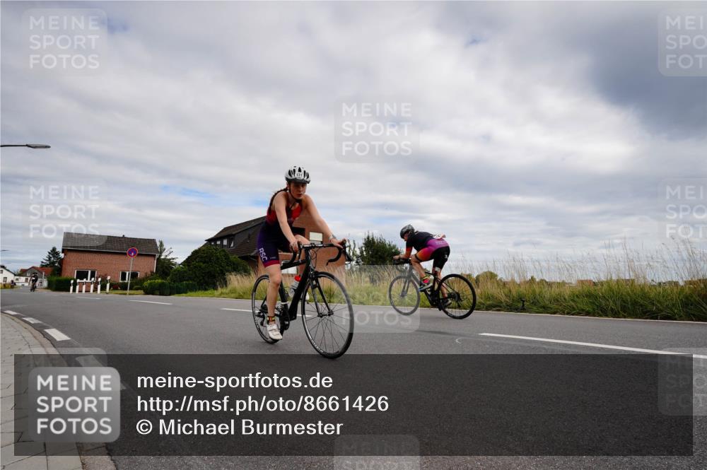31.08.2025 - Elbe Triathlon Hamburg Michael Burmester http://msf.ph/oto/8661426 31.08.2025 16:07:52 Radfahren  meine-sportfotos.de