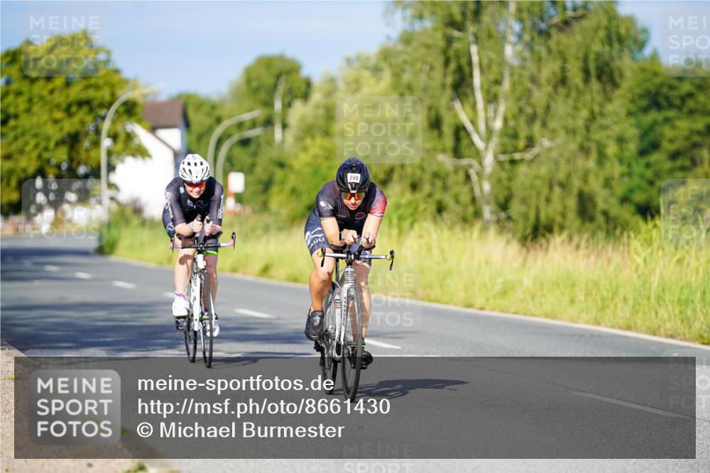 31.08.2025 - Elbe Triathlon Hamburg Michael Burmester http://msf.ph/oto/8661430 31.08.2025 08:59:29 Radfahren 168, 249, 290 meine-sportfotos.de