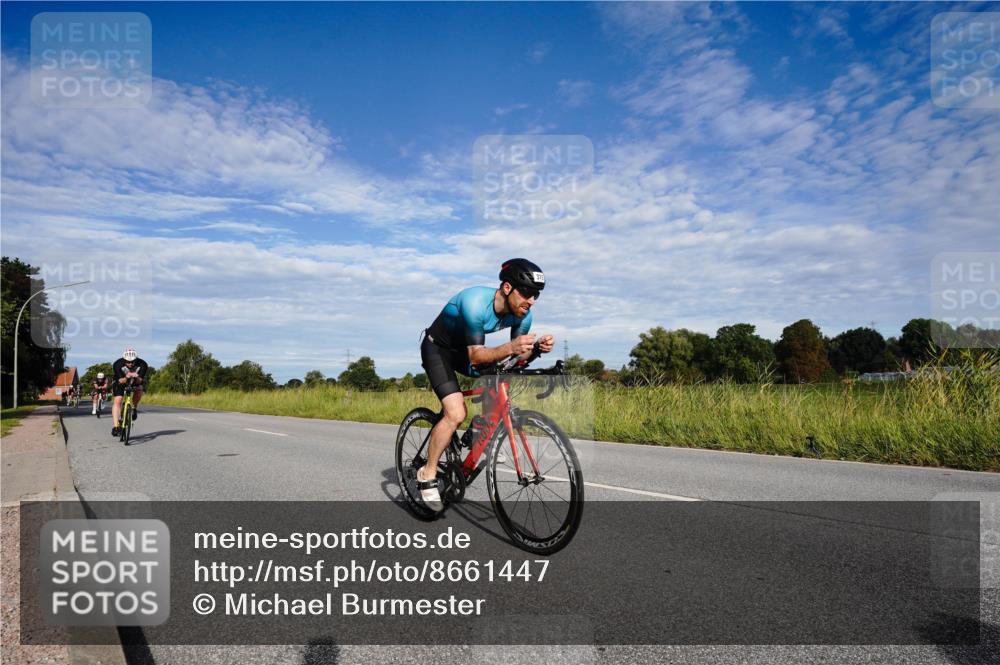 31.08.2025 - Elbe Triathlon Hamburg Michael Burmester http://msf.ph/oto/8661447 31.08.2025 09:07:57 Radfahren 182, 229, 257, 344, 375, 479, 492, 532, 545 meine-sportfotos.de
