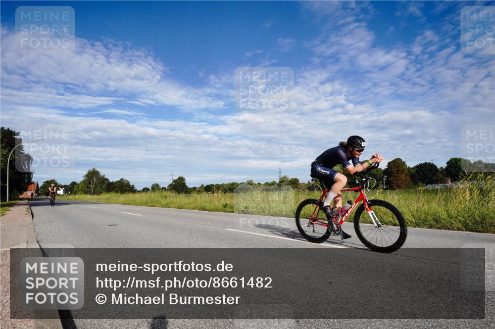 31.08.2025 - Elbe Triathlon Hamburg Michael Burmester http://msf.ph/oto/8661482 31.08.2025 09:08:10 Radfahren 288, 439, 540 meine-sportfotos.de