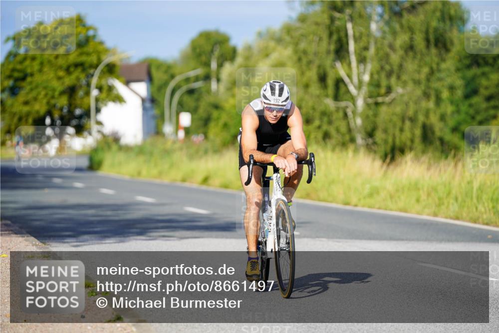 31.08.2025 - Elbe Triathlon Hamburg Michael Burmester http://msf.ph/oto/8661497 31.08.2025 08:59:56 Radfahren 192, 443 meine-sportfotos.de