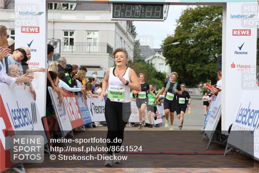 31.08.2025 - 21. Blankeneser Heldenlauf Strokosch-Dieckow http://msf.ph/oto/8661524 31.08.2025 11:25:59 Ziel 3597, 3596, 3060, 3043, 3434 meine-sportfotos.de