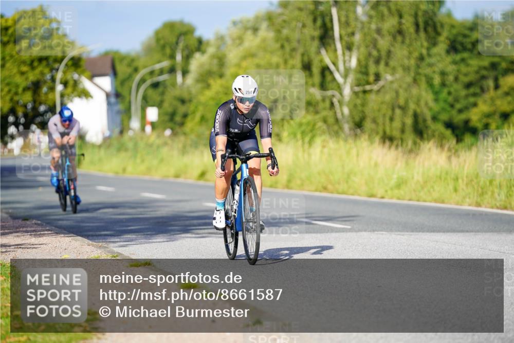 31.08.2025 - Elbe Triathlon Hamburg Michael Burmester http://msf.ph/oto/8661587 31.08.2025 09:01:23 Radfahren 294, 315, 345 meine-sportfotos.de
