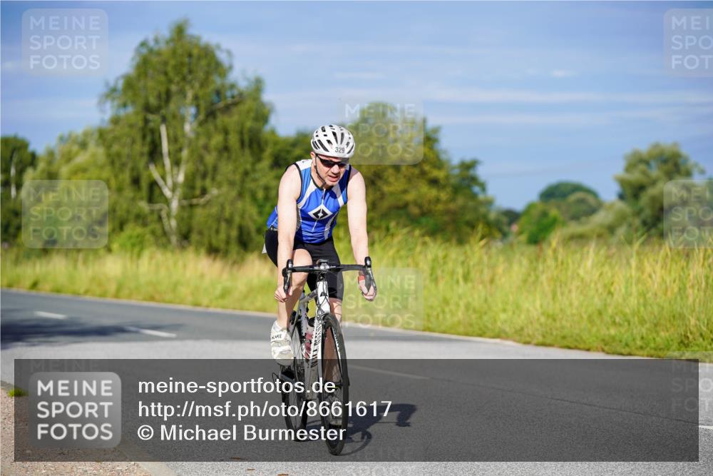 31.08.2025 - Elbe Triathlon Hamburg Michael Burmester http://msf.ph/oto/8661617 31.08.2025 09:01:41 Radfahren 173, 183, 223, 274, 329, 330, 551 meine-sportfotos.de