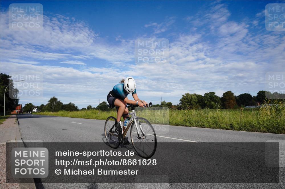 31.08.2025 - Elbe Triathlon Hamburg Michael Burmester http://msf.ph/oto/8661628 31.08.2025 09:09:54 Radfahren 193, 195, 234, 331 meine-sportfotos.de