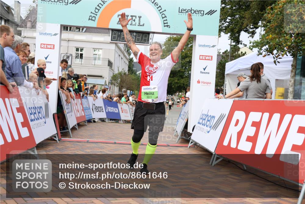 31.08.2025 - 21. Blankeneser Heldenlauf Strokosch-Dieckow http://msf.ph/oto/8661646 31.08.2025 11:25:43 Ziel 3511 meine-sportfotos.de