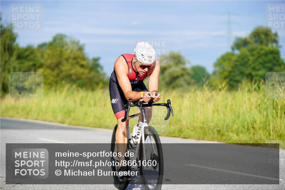 31.08.2025 - Elbe Triathlon Hamburg Michael Burmester http://msf.ph/oto/8661660 31.08.2025 09:01:55 Radfahren 176, 194, 210 meine-sportfotos.de