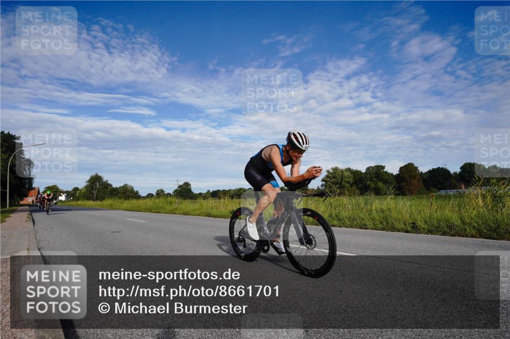 31.08.2025 - Elbe Triathlon Hamburg Michael Burmester http://msf.ph/oto/8661701 31.08.2025 09:10:47 Radfahren 171, 185, 260, 267, 309, 373, 457 meine-sportfotos.de