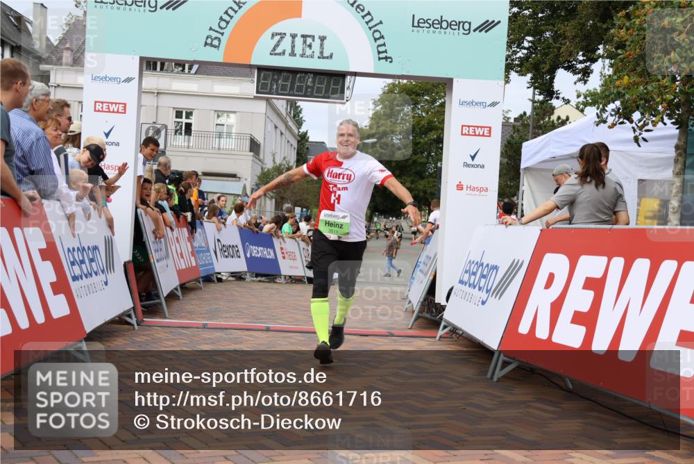31.08.2025 - 21. Blankeneser Heldenlauf Strokosch-Dieckow http://msf.ph/oto/8661716 31.08.2025 11:25:43 Ziel 3511 meine-sportfotos.de
