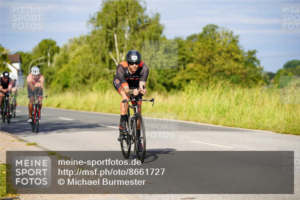 31.08.2025 - Elbe Triathlon Hamburg Michael Burmester http://msf.ph/oto/8661727 31.08.2025 09:02:25 Radfahren 165, 170, 186, 205, 213, 333, 363, 455 meine-sportfotos.de
