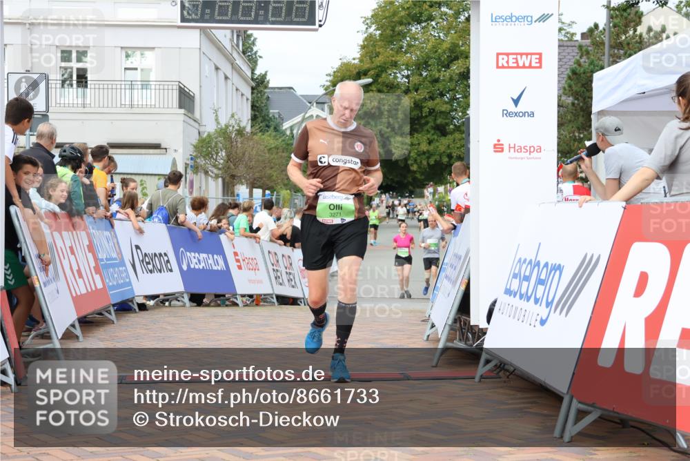 31.08.2025 - 21. Blankeneser Heldenlauf Strokosch-Dieckow http://msf.ph/oto/8661733 31.08.2025 11:23:27 Ziel 3547, 3271 meine-sportfotos.de