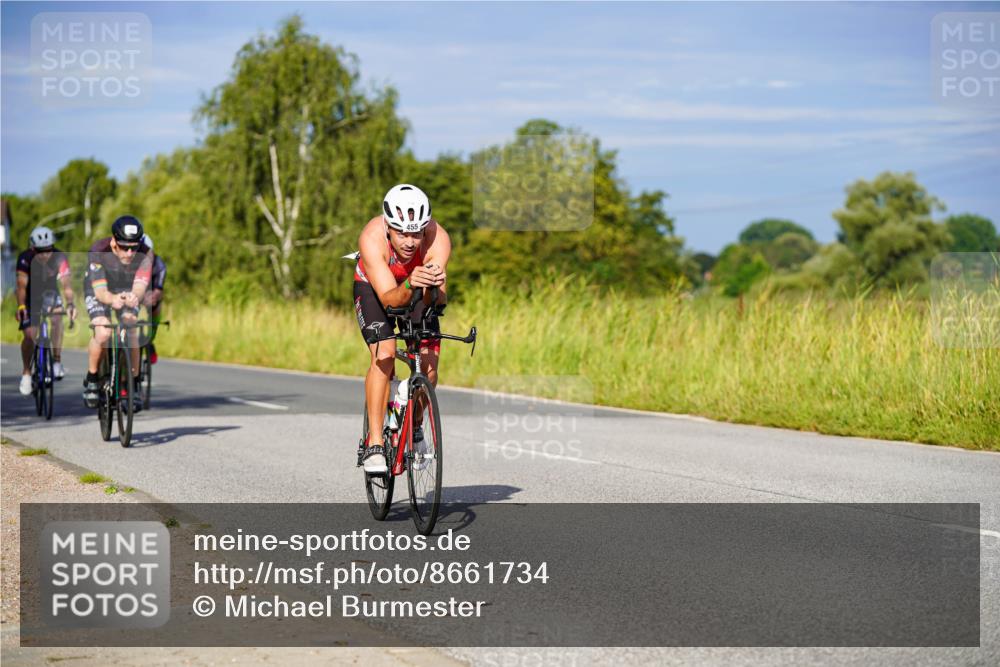 31.08.2025 - Elbe Triathlon Hamburg Michael Burmester http://msf.ph/oto/8661734 31.08.2025 09:02:26 Radfahren 165, 170, 186, 205, 213, 333, 363, 455 meine-sportfotos.de