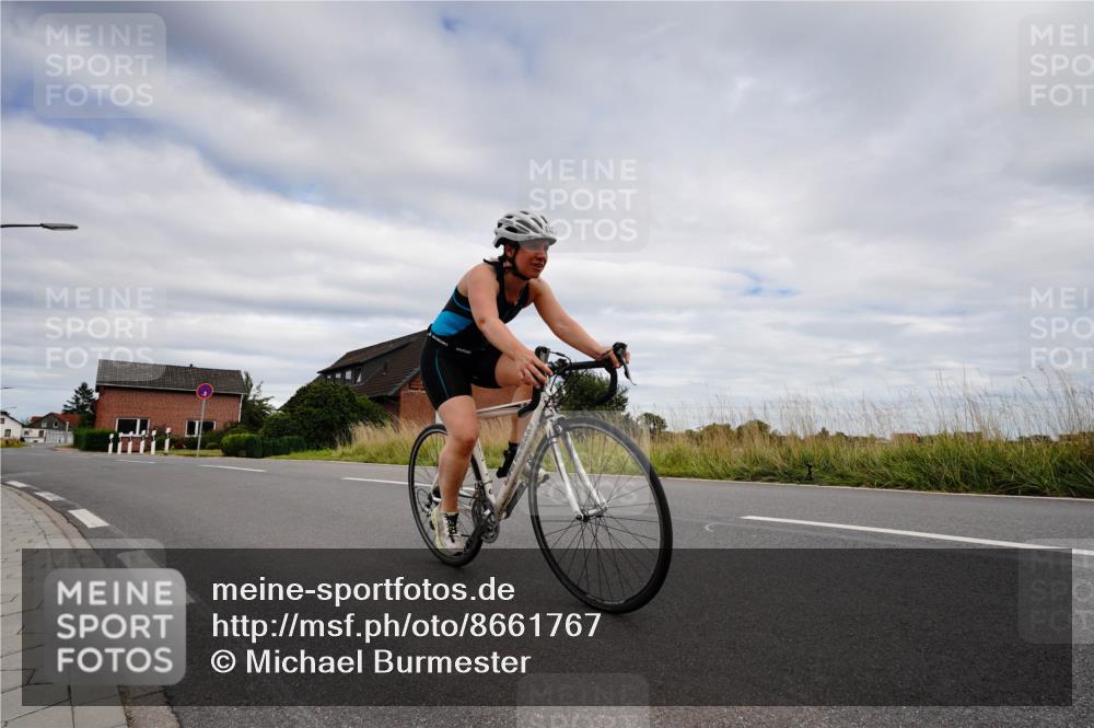 31.08.2025 - Elbe Triathlon Hamburg Michael Burmester http://msf.ph/oto/8661767 31.08.2025 16:18:52 Radfahren  meine-sportfotos.de