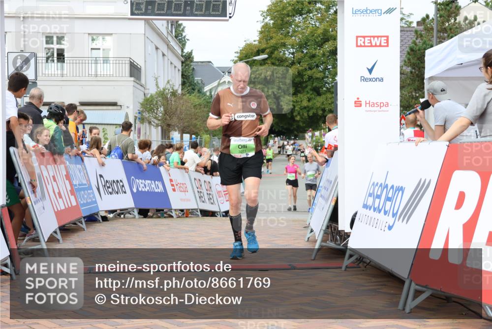 31.08.2025 - 21. Blankeneser Heldenlauf Strokosch-Dieckow http://msf.ph/oto/8661769 31.08.2025 11:23:27 Ziel 3547, 3271 meine-sportfotos.de