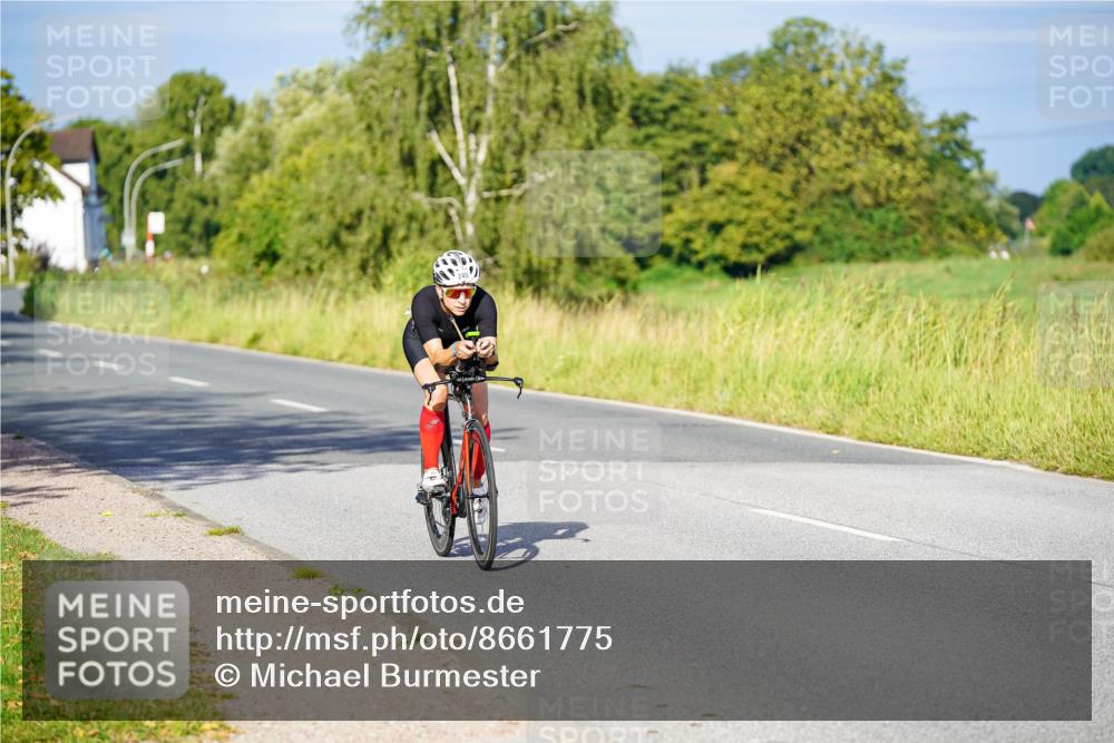 31.08.2025 - Elbe Triathlon Hamburg Michael Burmester http://msf.ph/oto/8661775 31.08.2025 09:03:07 Radfahren 245, 284, 289 meine-sportfotos.de