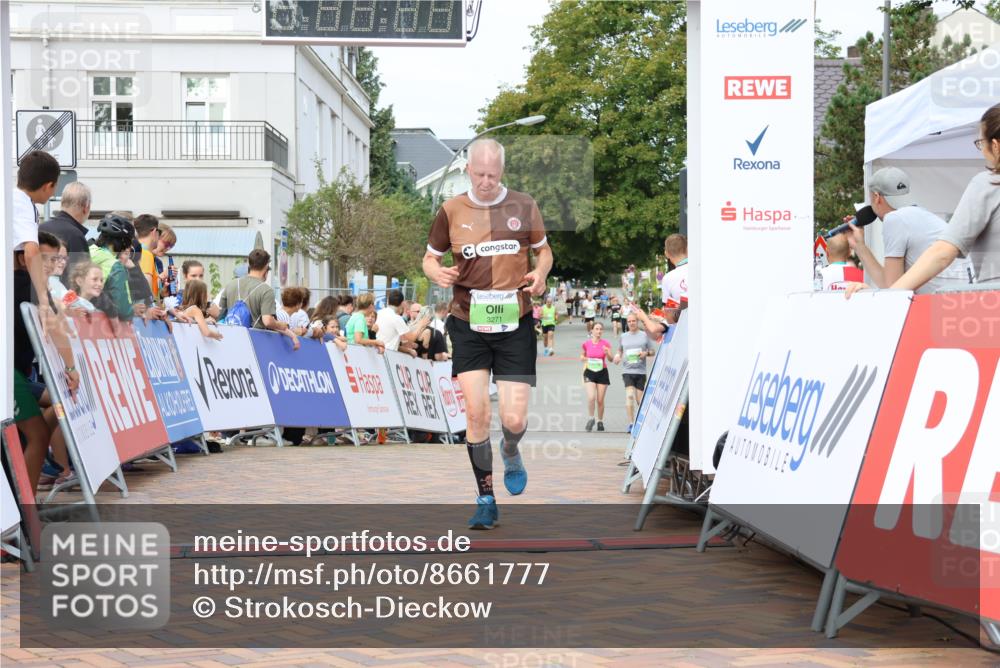 31.08.2025 - 21. Blankeneser Heldenlauf Strokosch-Dieckow http://msf.ph/oto/8661777 31.08.2025 11:23:27 Ziel 3547, 3271 meine-sportfotos.de