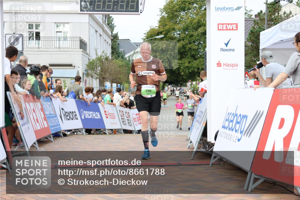 31.08.2025 - 21. Blankeneser Heldenlauf Strokosch-Dieckow http://msf.ph/oto/8661788 31.08.2025 11:23:27 Ziel 3547, 3271 meine-sportfotos.de