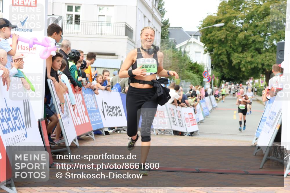 31.08.2025 - 21. Blankeneser Heldenlauf Strokosch-Dieckow http://msf.ph/oto/8661800 31.08.2025 11:23:19 Ziel 3547 meine-sportfotos.de