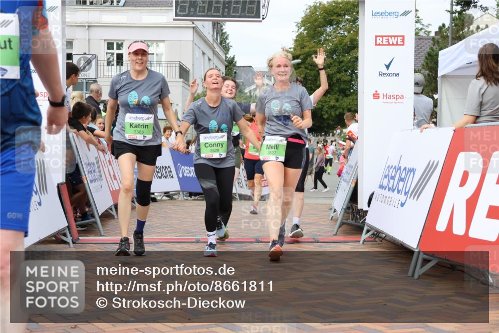 31.08.2025 - 21. Blankeneser Heldenlauf Strokosch-Dieckow http://msf.ph/oto/8661811 31.08.2025 11:25:29 Ziel 3550, 3711, 3267, 3078, 3359, 3529, 3528, 3527 meine-sportfotos.de