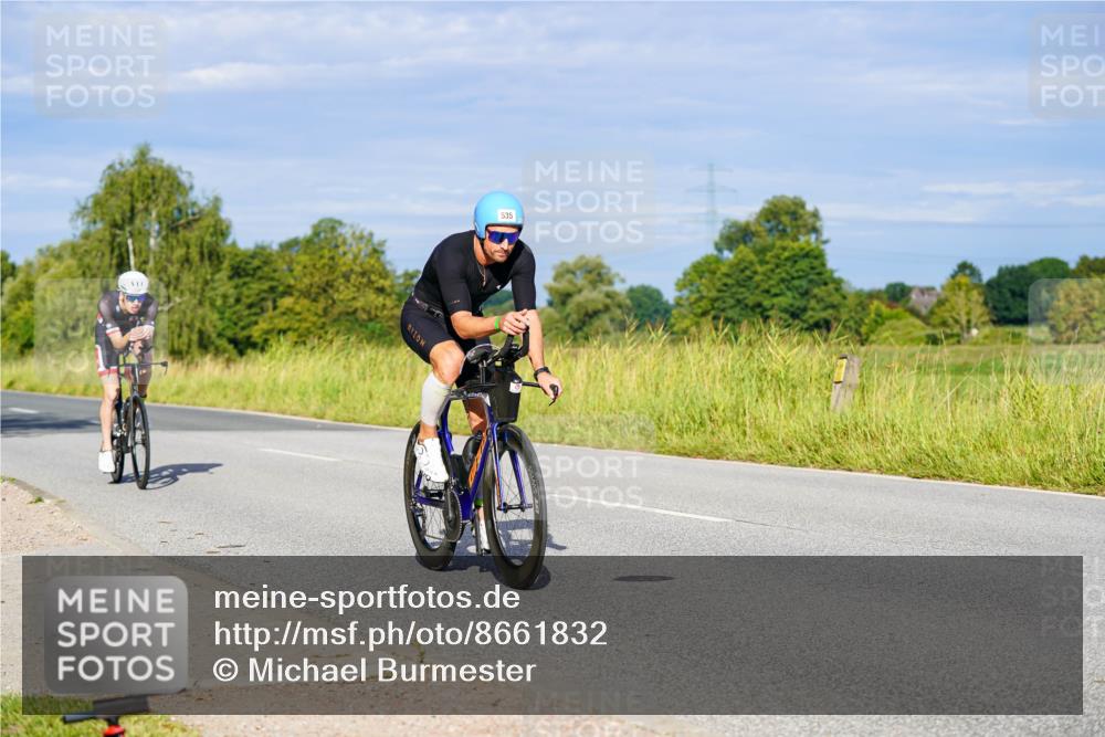 31.08.2025 - Elbe Triathlon Hamburg Michael Burmester http://msf.ph/oto/8661832 31.08.2025 09:03:55 Radfahren 200, 232, 238, 535 meine-sportfotos.de