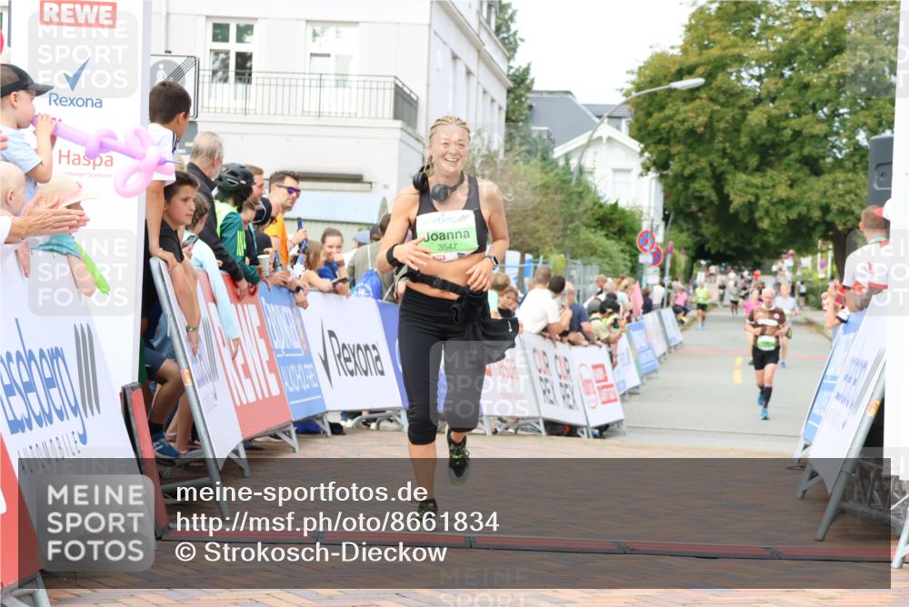 31.08.2025 - 21. Blankeneser Heldenlauf Strokosch-Dieckow http://msf.ph/oto/8661834 31.08.2025 11:23:19 Ziel 3547 meine-sportfotos.de