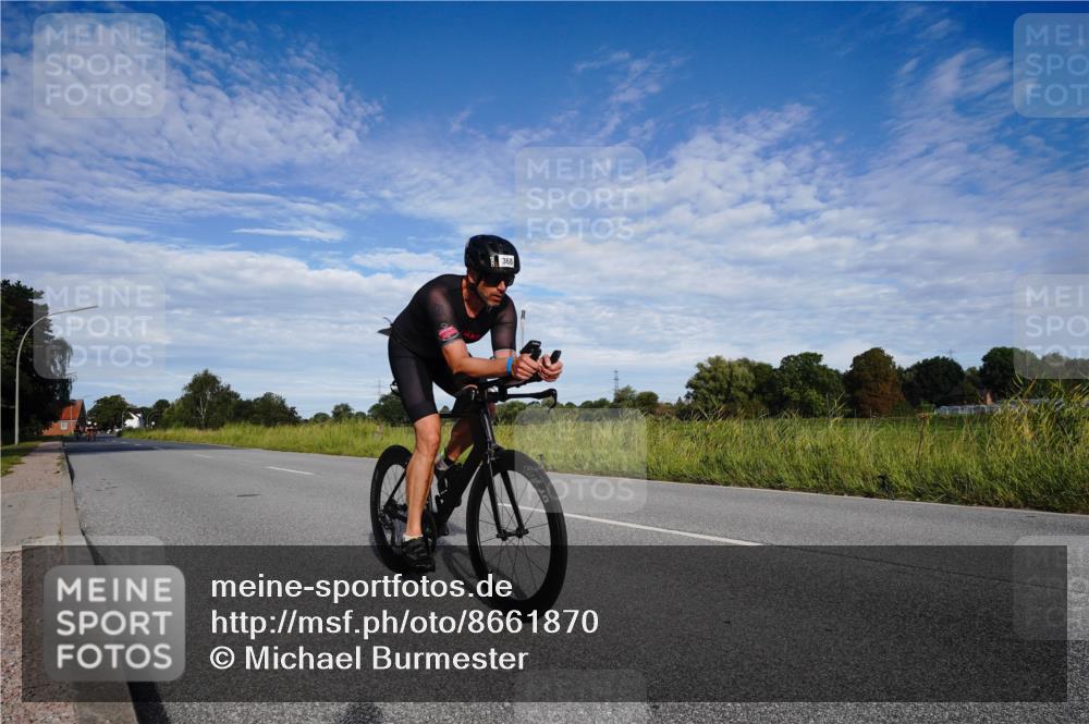 31.08.2025 - Elbe Triathlon Hamburg Michael Burmester http://msf.ph/oto/8661870 31.08.2025 09:12:26 Radfahren 174, 179, 266, 311, 368, 389 meine-sportfotos.de