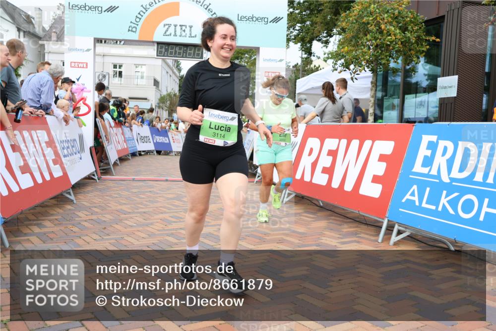 31.08.2025 - 21. Blankeneser Heldenlauf Strokosch-Dieckow http://msf.ph/oto/8661879 31.08.2025 11:23:10 Ziel 3050, 3213, 3114 meine-sportfotos.de