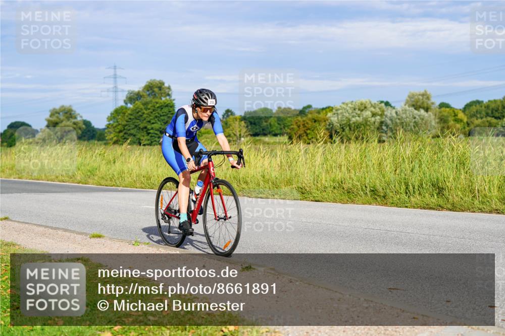 31.08.2025 - Elbe Triathlon Hamburg Michael Burmester http://msf.ph/oto/8661891 31.08.2025 09:04:42 Radfahren 220, 255 meine-sportfotos.de