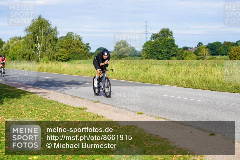 31.08.2025 - Elbe Triathlon Hamburg Michael Burmester http://msf.ph/oto/8661915 31.08.2025 09:05:03 Radfahren 319, 332, 539 meine-sportfotos.de